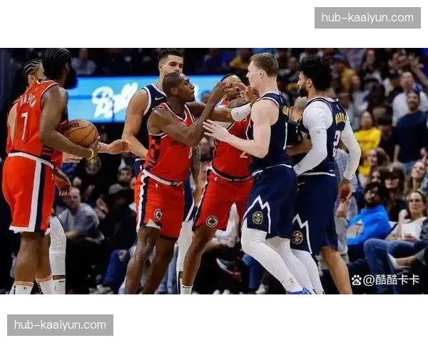 掘金进攻体系七人得分上双，团队篮球发挥到极致碾压对手